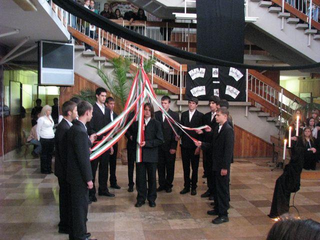 13.JPG